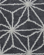 Vibhsa Bath Rug Geometric Pattern in Grey & Ivory