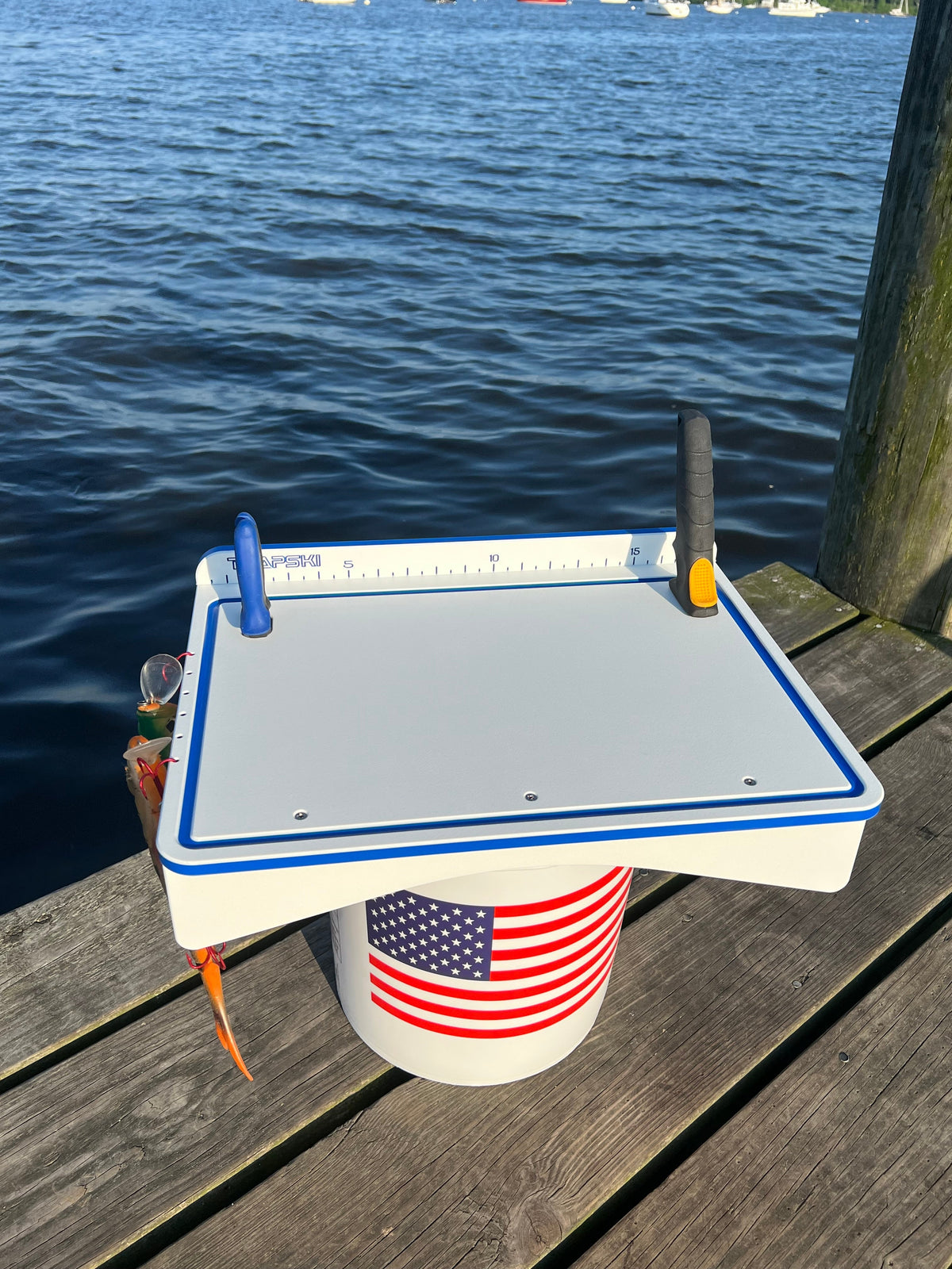 Made in the USA | Premium Single Bucket Raised 18" Fillet Table and Cutting Board
