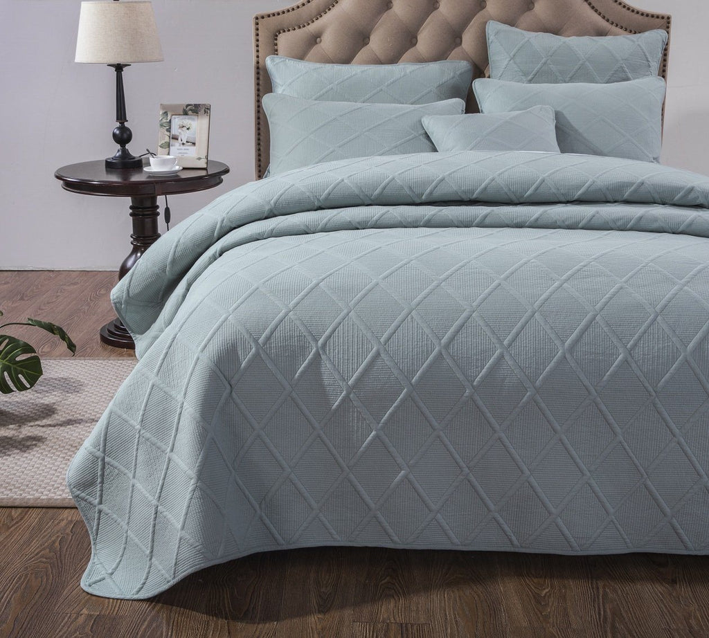 Tache Soothing Pastel Seafoam Blue Diamond Stitch Cotton Quilt Set (JHW-856)